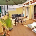 Carabeo Playa 아파트 네르하