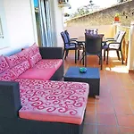아파트 Carabeo Playa *