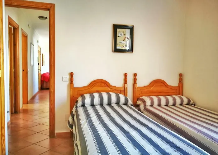 Carabeo Playa Daire Nerja