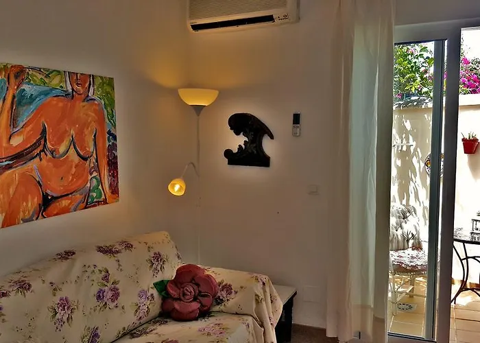 公寓 Carabeo Playa 内尔哈