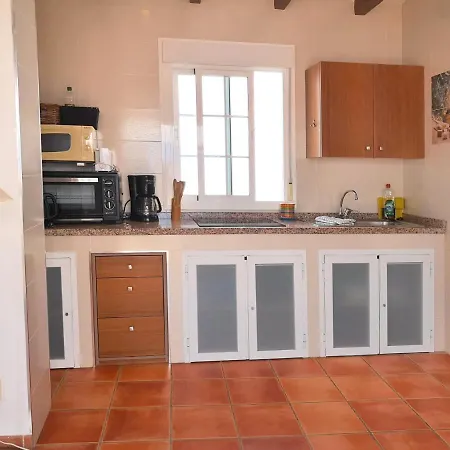 Carabeo Playa Apartamento Nerja